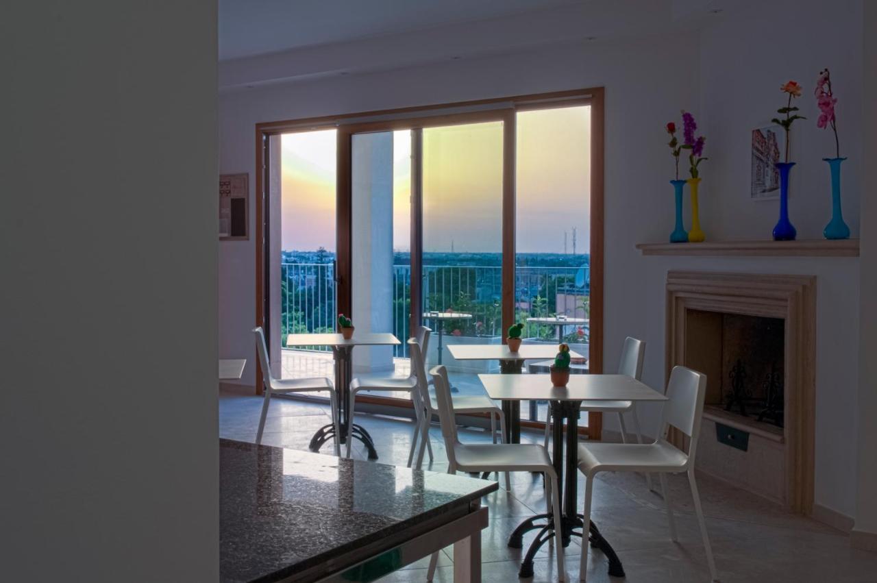 Ultimo Piano B&B Lecce Exterior photo